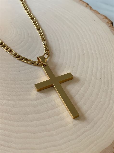 Cross necklace in Gold for Men 